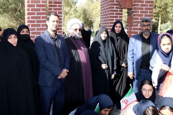 یوم الله در خاورشهر