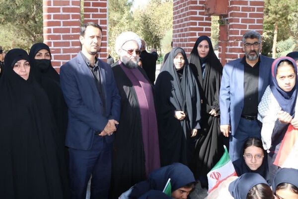 یوم الله در خاورشهر