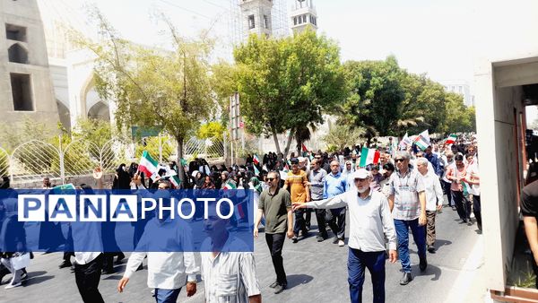 راهپیمایی خشم و نصر در بندرعباس