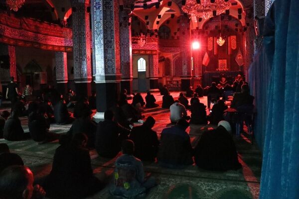 اجتماع عزاداران رهبر انقلاب در مسجد جامع شهرستان کوهبنان