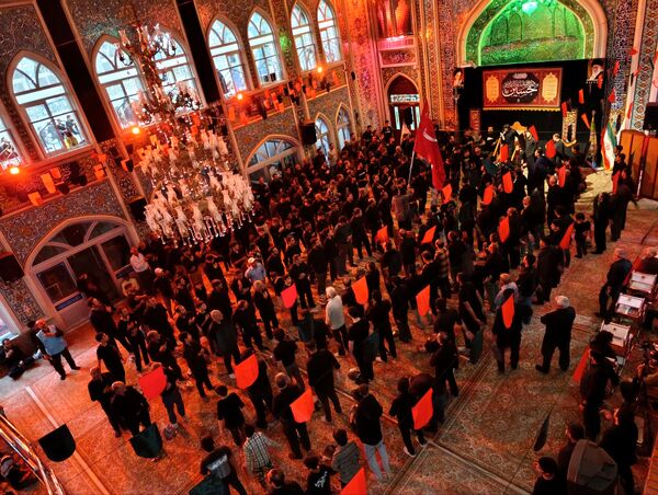 مراسم عزاداری امام حسین (ع) در شب تاسوعای حسینی 
