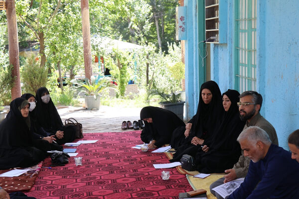جلسه هماهنگی و برگزاری اردوی (حورا) نواحی 7 گانه مشهد و تبادکان