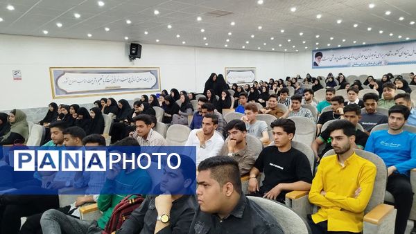 همایش راه روشن در شهرستان خلیل آباد 