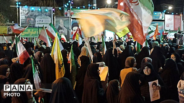 پنجاه و دوشب اقتدار،وفاداری وایستادگی