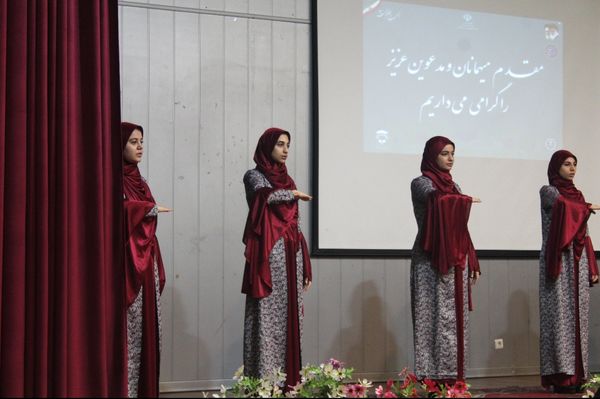 آیین تجلیل از خیرین مدرسه‌ساز