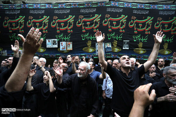 عزاداری تاسوعای حسینی در بازار تهران