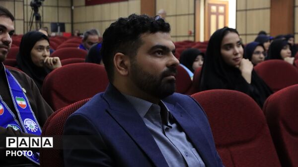 چهره‌های درخشان سازمان دانش‌آموزی زیر ذره‌بین دوربین‌ها