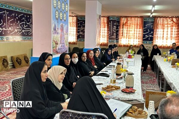از تصمیم تا اجرا و بازتاب حضور مدیران در نشست راهبردی جدید در دبستان سمیه