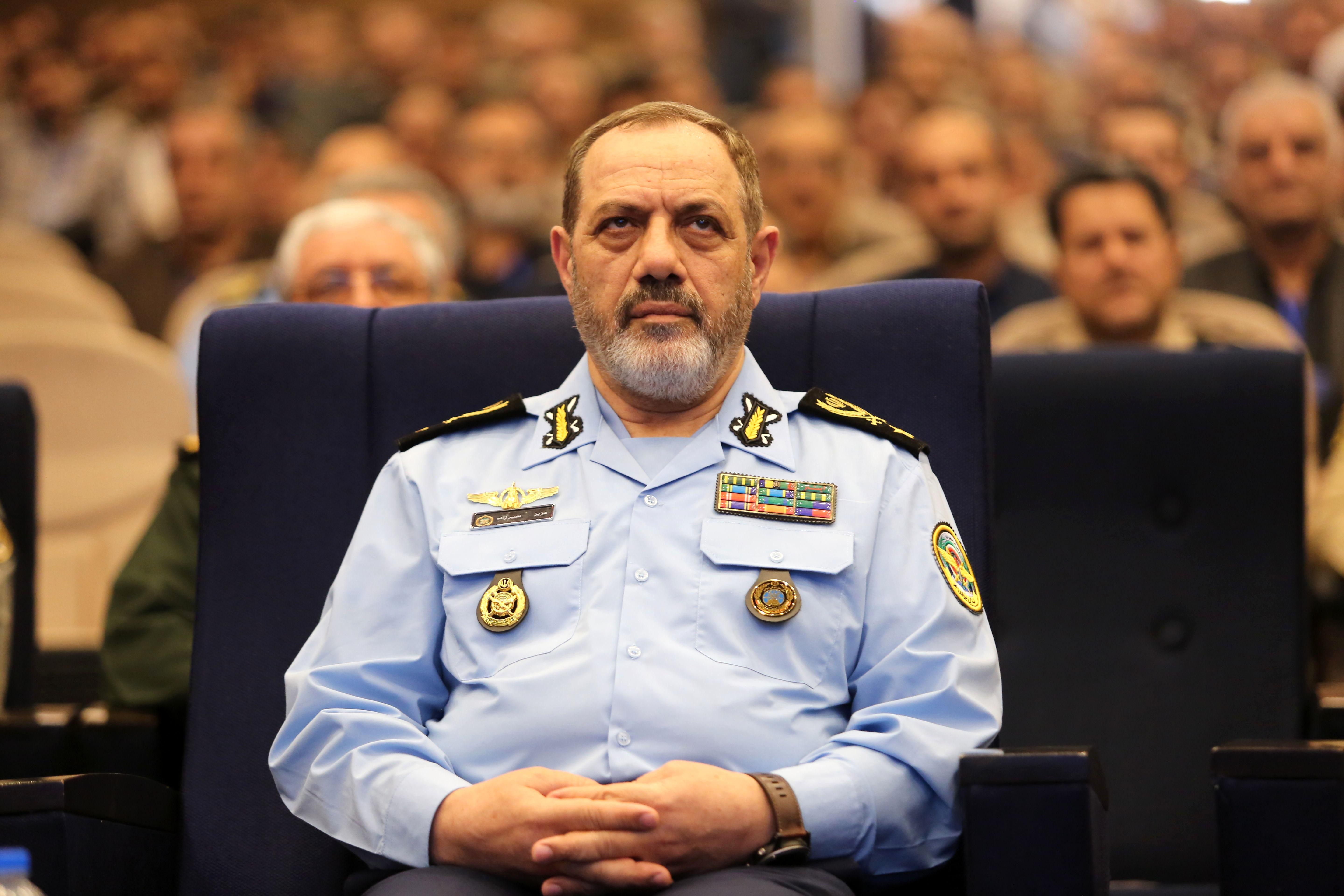 مرتب از احتمال حمله می‌گویند تا جامعه دچار معضل شود