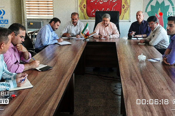 نشست شورای معاونین دهگلان برای اجرای پروژه مهر