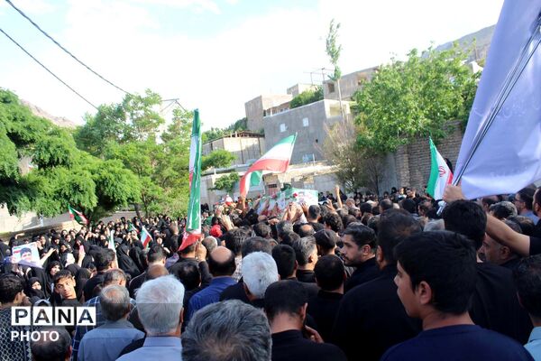 خاکسپاری دو شهید جنگ سوم در گلزار شهدای روستای فردو