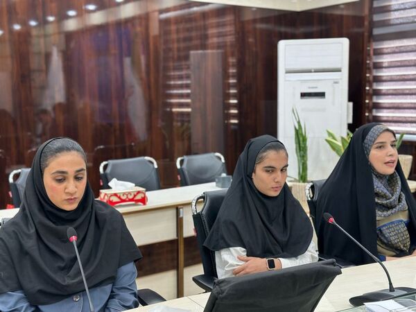 جلسه بدرقه دانش‌آموزان استان بوشهر اعزامی به مسابقات جهانی صربستان