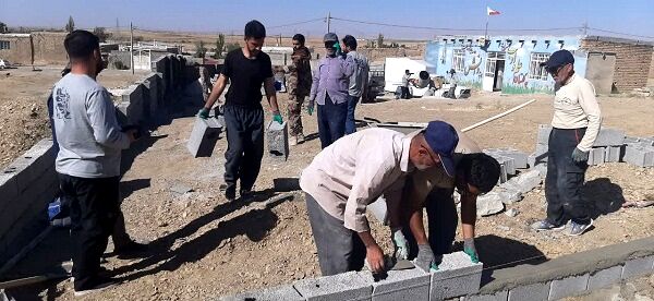 ۸۰ دانشجو در اردوی جهادی «عهد خدمت» در مناطق محروم به اجرای پروژه‌های عمرانی، فرهنگی و آموزشی می‌پردازند