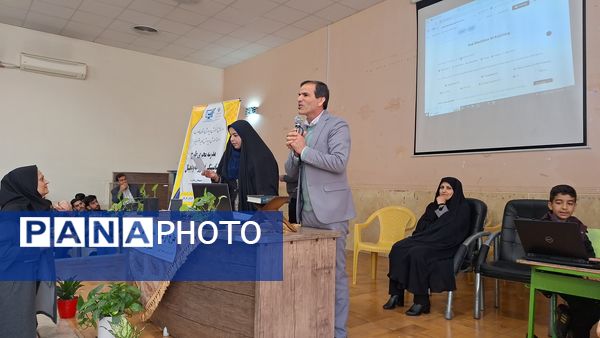 صعود به قله‌های تکنولوژی و فناوری با ارتقا سواد دیجیتال معلمان 