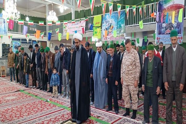 اقامه نماز جماعت ظهر و عصر در روز ۲۲بهمن  شهر بار نیشابور