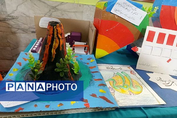 برگزاری جشنواره دست‌سازه‌ها در دبستان الهام یک 