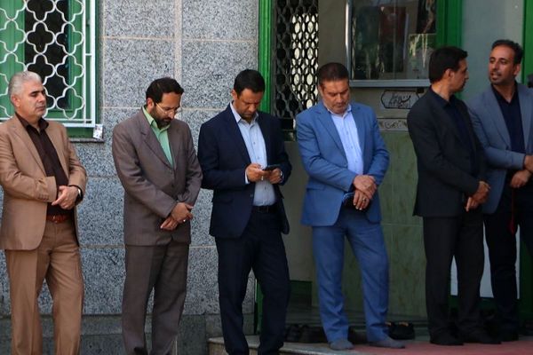 برگزاری مراسم سالگرد ارتحال امام خمینی(ره) و یادبود شهدای خدمت با حضور فرهنگیان شهرستان ری