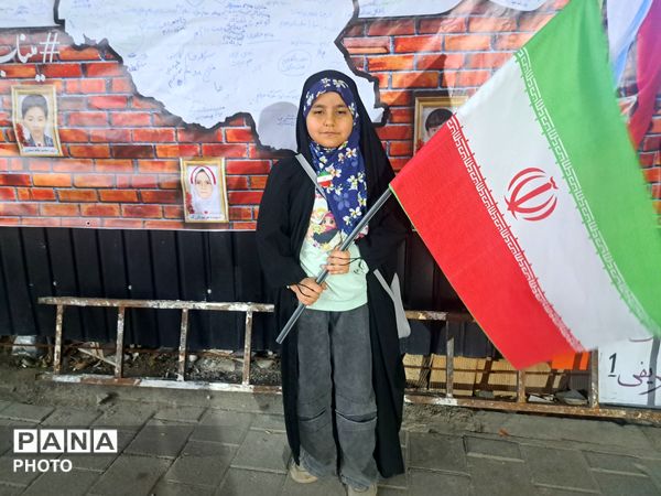 حضور حماسی مردم و فرهنگیان ناحیه ۶ در اجتماع بزرگ «یاوران ولایت»