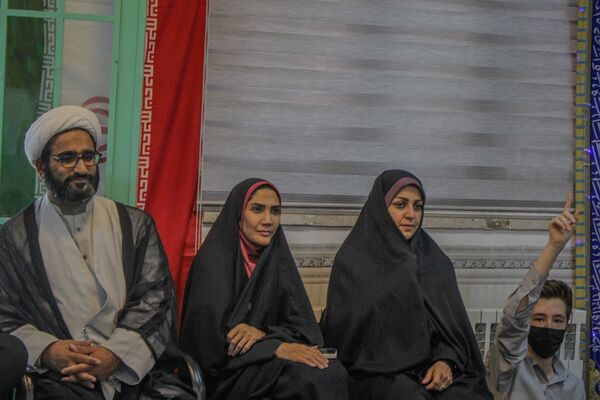 جشن میلاد امام حسن عسکری(ع) در دبیرستان تهرانی باقرشهر 
