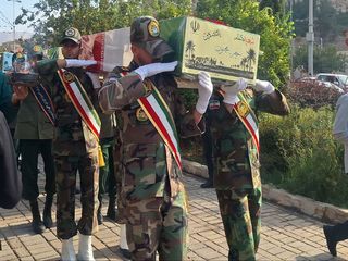 آیین استقبال از ۱۶ شهید گمنام با عنوان «کاروان بصیر» در شیراز