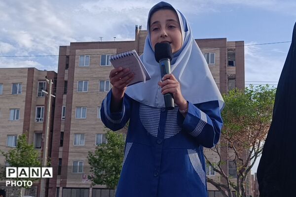 اجتماع صمیمی دانش‌آموزان نیشابور به یاد ۱۶۸ فرشته های دبستان شجره طیبه ی میناب