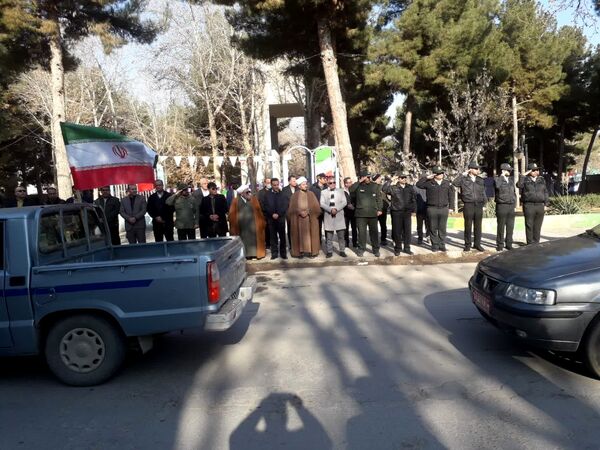 مراسم گلباران مزار شهدا و رژه خودرویی در شهرستان سملقان