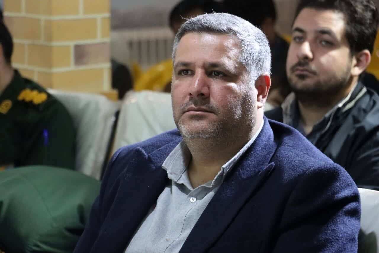 معلمان؛ ستون‌های هویت‌ساز جامعه و معماران تمدن ایران اسلامی‌اند