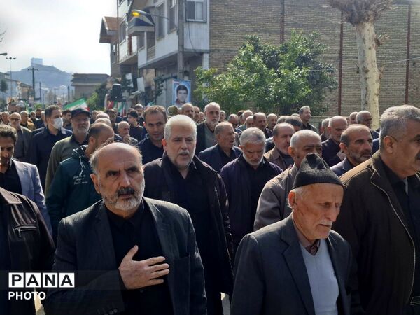 حضور مردم کومله در راهپیمایی نماز جمعه