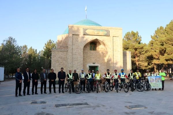 اعزام تیم دوچرخه‌سواری شهرستان جاجرم به مشهد مقدس