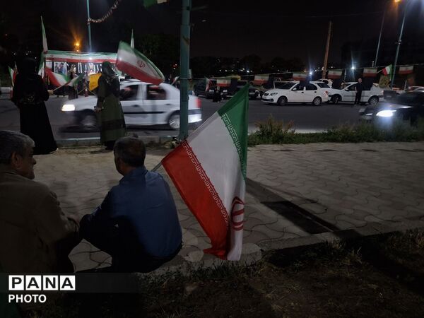 اجتماع بزرگ مردم فاز چهار اندیشه در شب نودوهشتمین