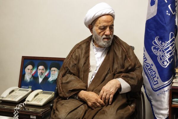 دانش‌آموزان را با رفع شبهات به معنویت علاقه‌مند کنید/ سرمایه‌گذاری بر دانشگاه فرهنگیان، سرمایه‌گذاری برای آینده کشور است