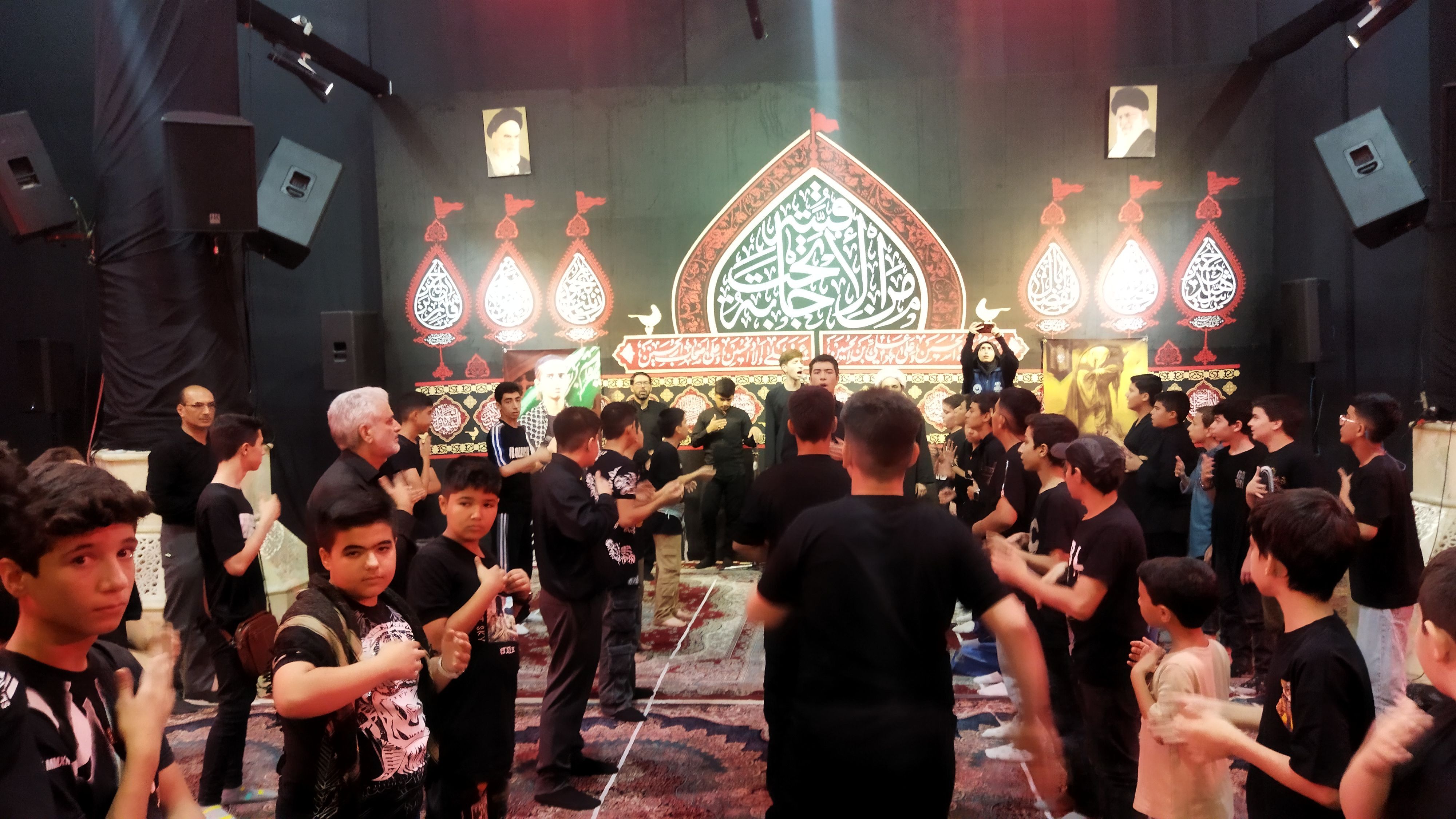 سوگواره احلی من العسل با حضور دانش آموزان اسلامشهری