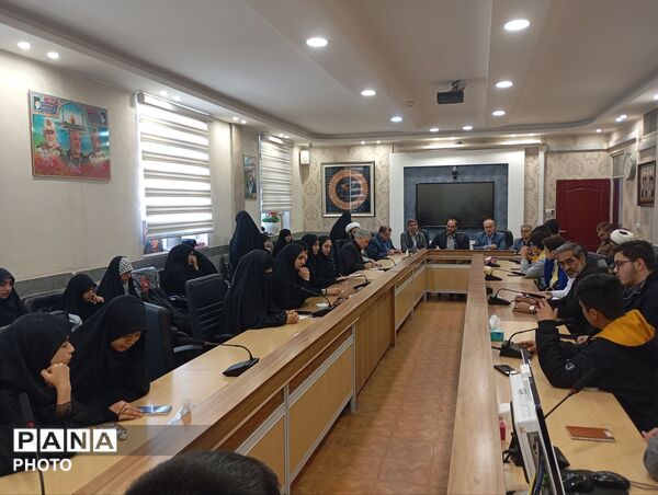 جلسه تشکلات دانش آموزی با نماینده مردم نیشابور در مجلس شورای اسلامی