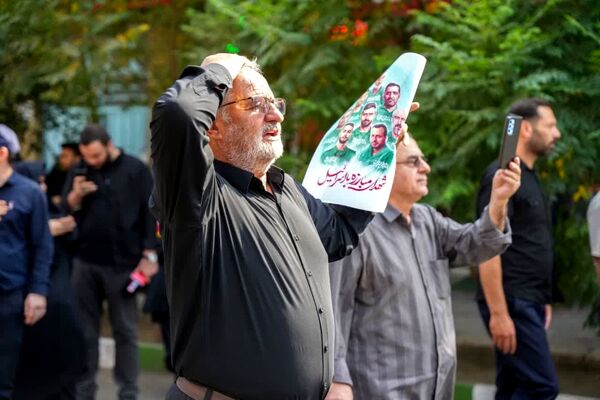 تشییع با شکوه شهدای مقاومت در دارالمؤمنین کاشان