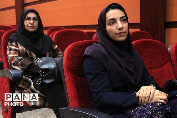 آیین اختتامیه طرح‌ها و برنامه‌های آموزشی بهارستان‌دو