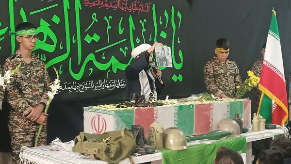 مراسم استقبال از شهید گمنام در دبیرستان شاهد ابوذر غفاری نیشابور 