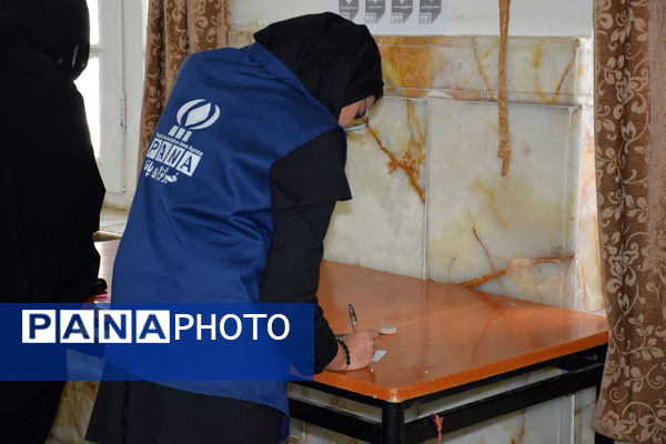 حضور پرشور حماسه سازان نهم دی در چهاردهمین دوره انتخابات ریاست جمهوری 