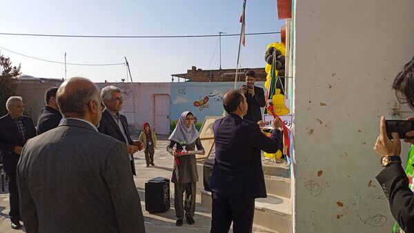 آیین افتتاح پایگاه نهضت سواد آموزی در دبستان شهید نجفی فدافن