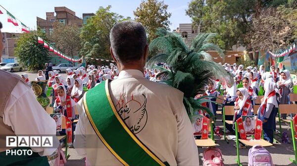 دبستان مهدیه میزبان «جشن عاطفه‌ها»