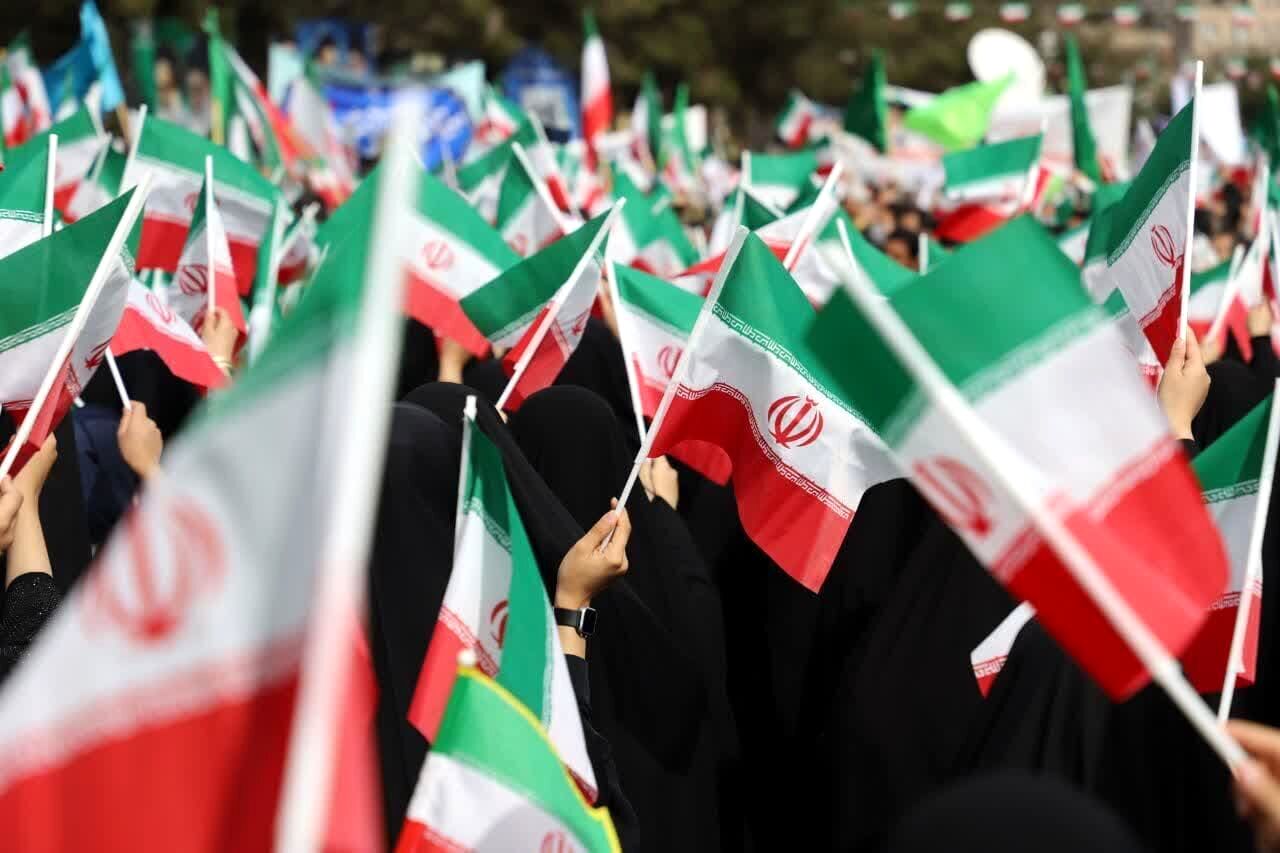 خروش یکپارچه مردم شهرهای مختلف کشور در محکومیت اغتشاشات اخیر