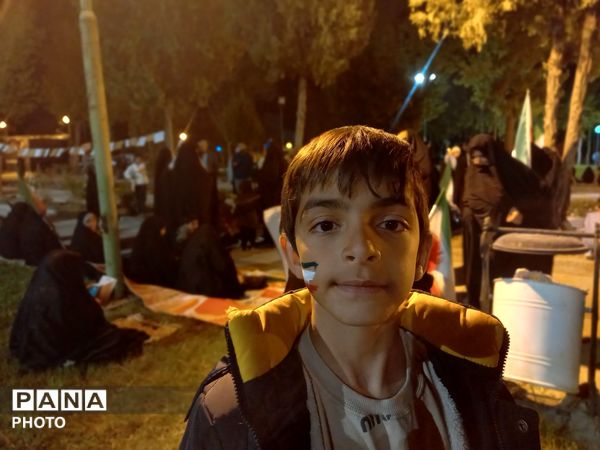 دهه نودی‌ها و هشتادی‌ها در تویسرکان به میدان آمدند