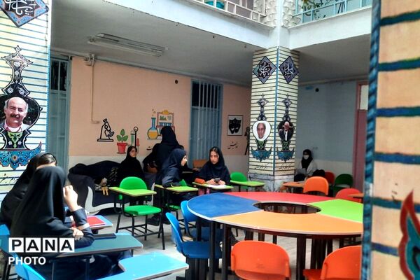 نمایش توانمندی‌های علمی دانش‌آموزان شهریار در جشنواره خوارزمی، محور علوم آزمایشگاهی