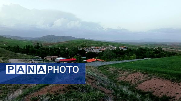 سفری به خانه پدری شهریار 