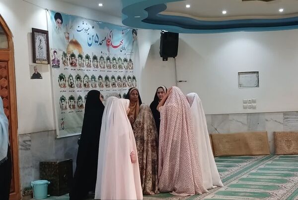 جلسه پرسش و پاسخ معنوی در اعتکاف