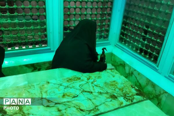 آیین غبارروبی ضریح مطهر امامزاده اسماعیل (ع) در فیروزکوه