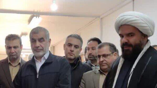 بازدید نائب رئیس مجلس شورای اسلامی از نمایشگاه تولیدات و محصولات صنعتی و صنایع دستی شهرستان کاشمر