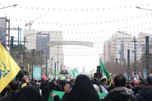 اجتماع عظیم منتظران ظهور در میدان شهدا مشهد