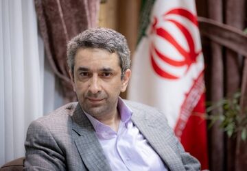 شکست برای ‌ملت‌ ایران بی‌معنی است