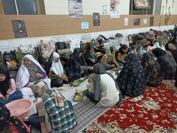 اعتکاف در مسجد جامع روستای بزنجرد خلیل آباد 