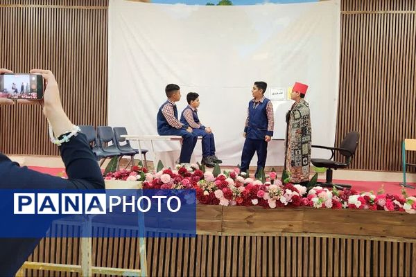 جشنواره تئاتر درسی مدارس فشافویه در کانون شهید آوینی؛ صحنه‌ای برای شکوفایی استعدادها